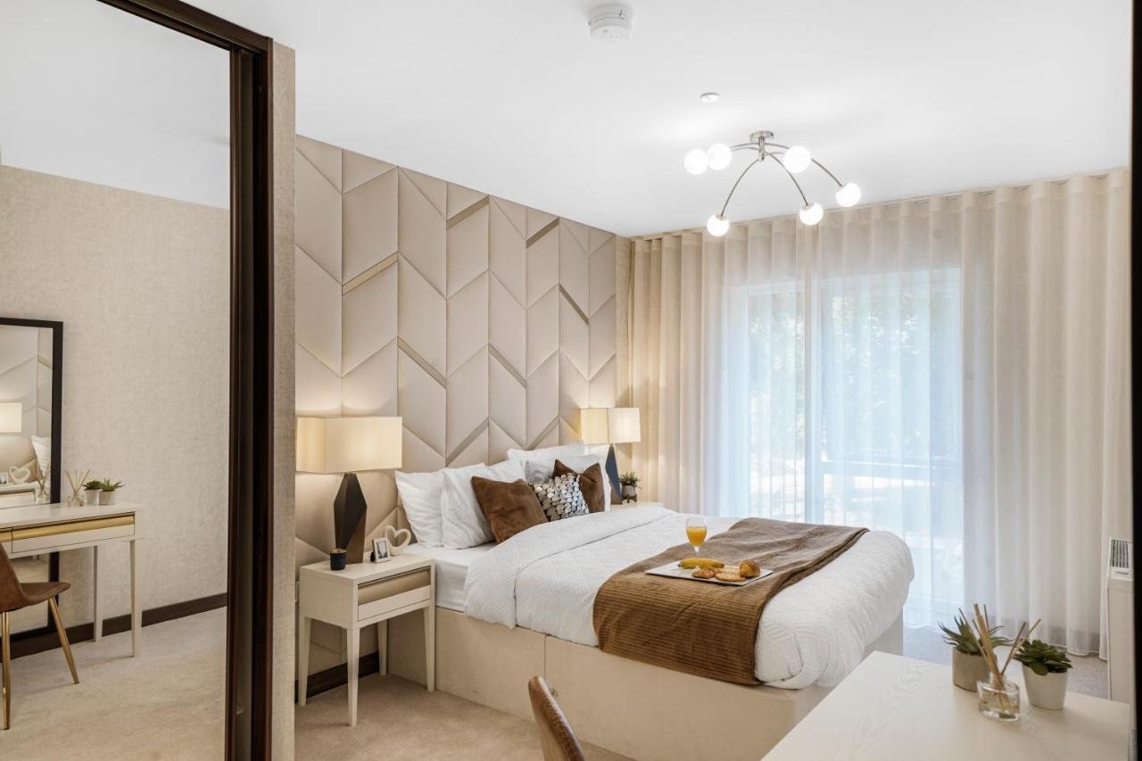 The Waterhouse Avenue By Kandara 5 Star City Home In מיידסטון מראה חיצוני תמונה